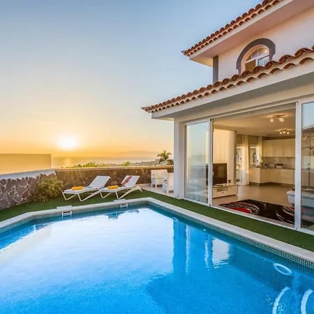 Luxury White With Sea View, Heated Pool Costa Adeje (Tenerife)