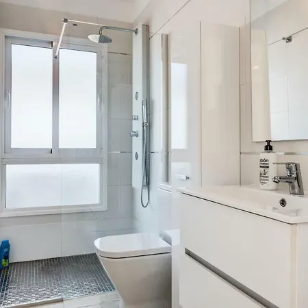Luxury White With Sea View, Heated Pool Адехе