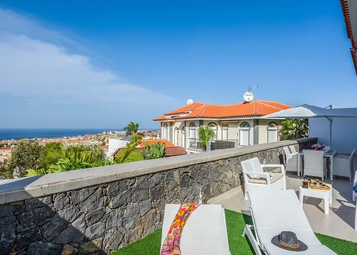 Luxury White With Sea View, Heated Pool