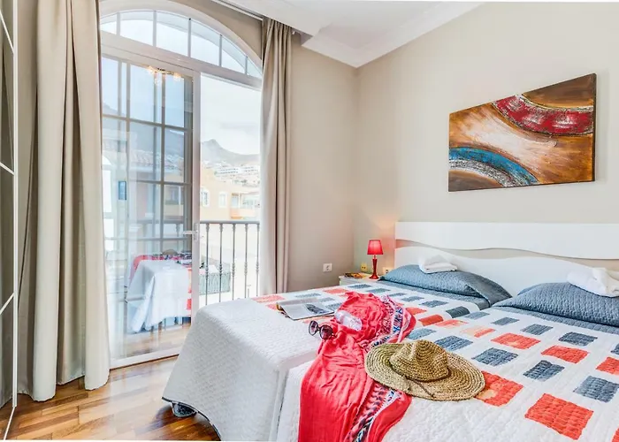 Luxury White With Sea View, Heated Pool Costa Adeje (Tenerife)