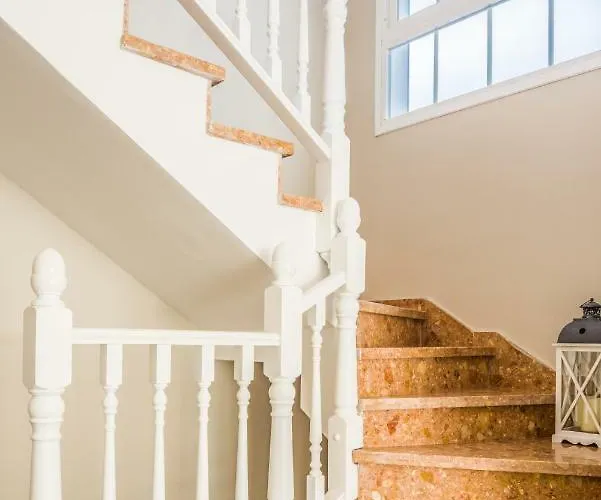 Luxury White With Sea View, Heated Pool Villa Costa Adeje (Tenerife)