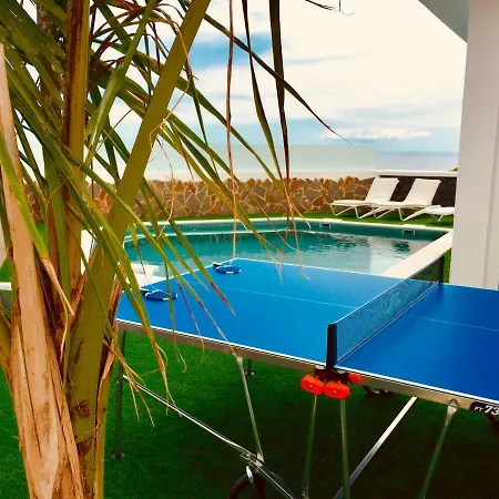 וילה Luxury White With Sea View, Heated Pool *