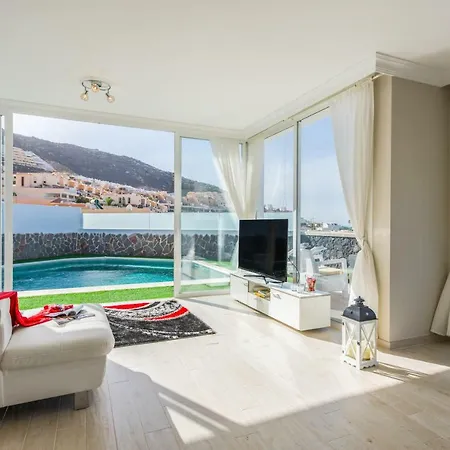 Luxury White With Sea View, Heated Pool Villa Costa Adeje (Tenerife)
