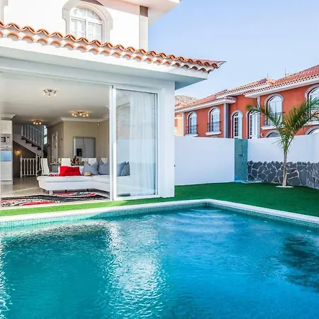 Luxury White With Sea View, Heated Pool Villa Costa Adeje