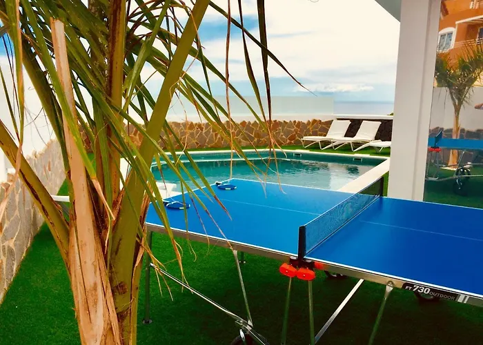 Вилла Luxury White With Sea View, Heated Pool *