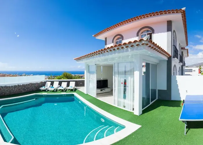 Luxury White With Sea View, Heated Pool * Адехе